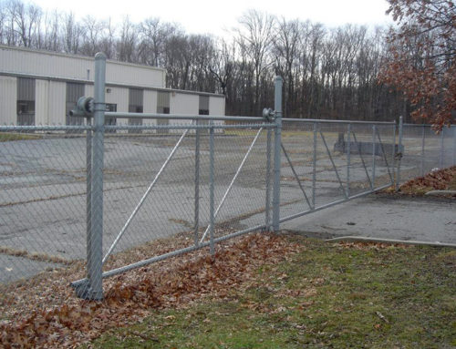 Galvanized Chain Link Fence with 16 Cantilever Gate Opening and Nylon Rollers For Gate